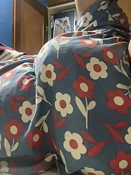 Snapshot of Kinkypratiki69 chatting on February 28, 2026, 7:04 pm Kinkypratiki69 online show from February 28, 2026, 7:04 pm