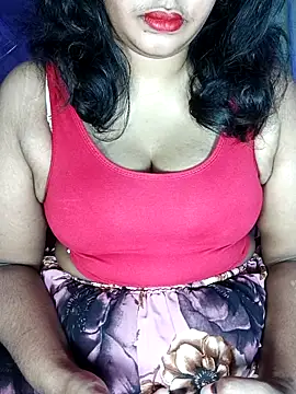 Snapshot of Maya-2010 chatting on February 13, 2026, 5:09 pm Maya-2010 online show from February 13, 2026, 5:09 pm