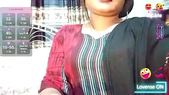 Nusrat Faria online show from July 21, 2026, 3:09 am
