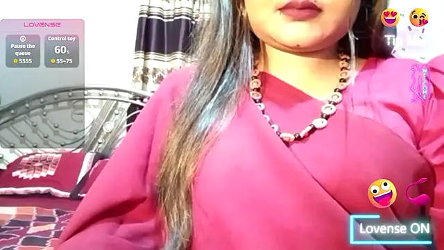 Nusrat Faria online show from July 28, 2026, 10:09 pm