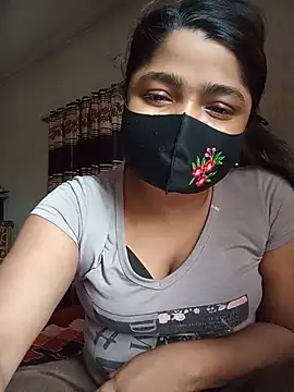 Nusrat Faria online show from July 31, 2026, 5:18 am