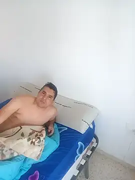 laparejaideal08 online show from April 10, 2026, 9:58 am