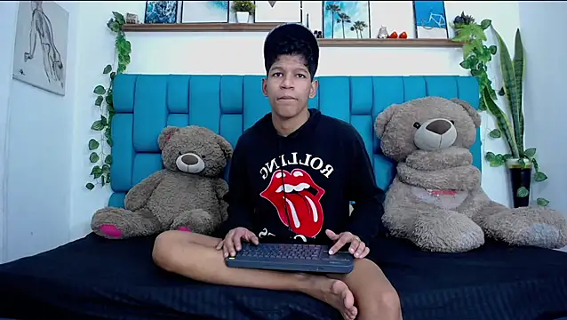 Snapshot of Stephen_Angel chatting on February 5, 2026, 5:28 pm Stephen Angel online show from February 5, 2026, 5:28 pm