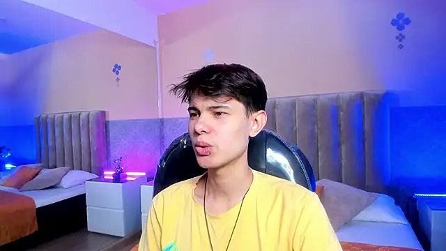 Derek Sinn online show from April 14, 2026, 7:31 pm