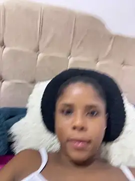 Snapshot of LIA_PARKERR chatting on February 25, 2026, 2:10 am LIA PARKERR online show from February 25, 2026, 2:10 am