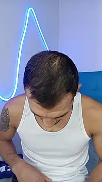 junior men22 online show from May 19, 2026, 12:44 pm