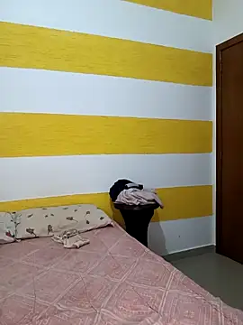Snapshot of Anjinha_nenem chatting on May 1, 2026, 8:41 am Anjinha nenem online show from May 1, 2026, 8:41 am