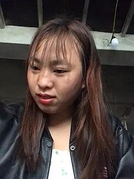 honeyyy110 online show from February 8, 2026, 2:26 am