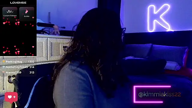 Snapshot of KittyTatts chatting on February 20, 2026, 3:36 am KittyTatts online show from February 20, 2026, 3:36 am