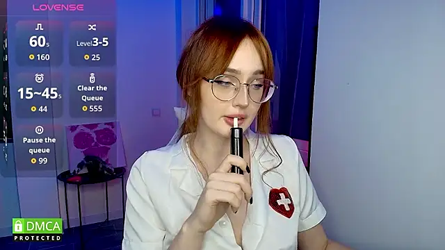 Snapshot of AdeLuna chatting on March 4, 2026, 11:22 pm AdeLuna online show from March 4, 2026, 11:22 pm