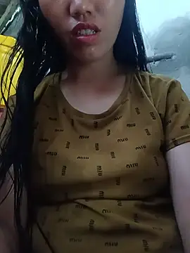 hot-luna- online show from June 8, 2026, 1:28 am