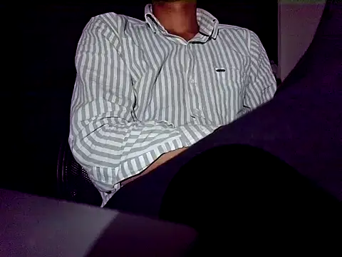 Snapshot of Indian-gentleman_teen chatting on April 19, 2026, 10:03 am Indian-gentleman teen online show from April 19, 2026, 10:03 am