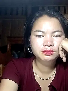 Snapshot of emlylyxinh chatting on February 24, 2026, 6:17 pm emlylyxinh online show from February 24, 2026, 6:17 pm