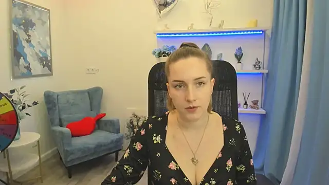 CaseyTerini online show from April 28, 2026, 11:26 am