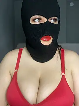 Snapshot of maryam-6 chatting on April 4, 2026, 8:17 pm maryam-6 online show from April 4, 2026, 8:17 pm
