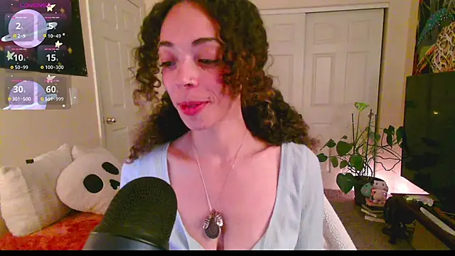 gunzinrose online show from July 19, 2026, 4:05 am