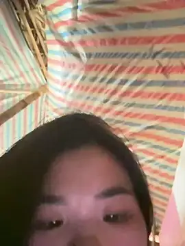 Snapshot of Caramel_sexy chatting on February 15, 2026, 5:48 am Caramel sexy online show from February 15, 2026, 5:48 am