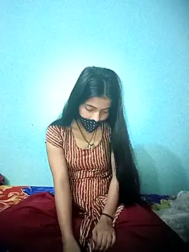 18 year old girl online show from March 11, 2026, 3:01 am