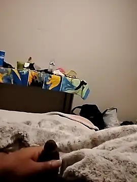 Snapshot of ellexxea chatting on February 4, 2026, 11:53 pm ellexxea online show from February 4, 2026, 11:53 pm