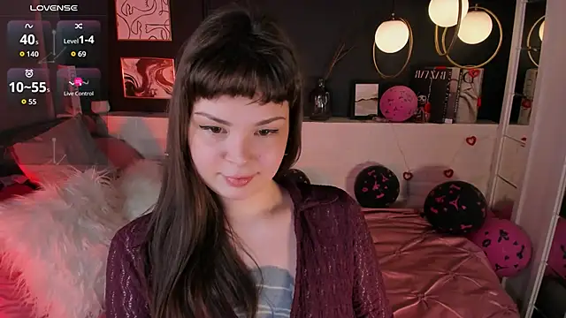 Maykinkya online show from February 18, 2026, 2:24 pm