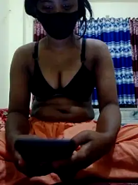 Snapshot of Toma7890 chatting on February 14, 2026, 1:30 pm Toma7890 online show from February 14, 2026, 1:30 pm