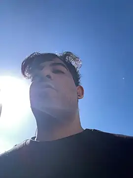 Snapshot of poliakovxx chatting on February 15, 2026, 11:08 am poliakovxx online show from February 15, 2026, 11:08 am