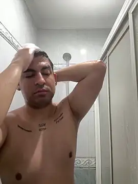 Snapshot of poliakovxx chatting on February 16, 2026, 8:43 am poliakovxx online show from February 16, 2026, 8:43 am