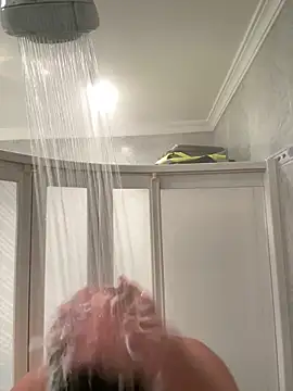 Snapshot of poliakovxx chatting on March 8, 2026, 12:20 pm poliakovxx online show from March 8, 2026, 12:20 pm