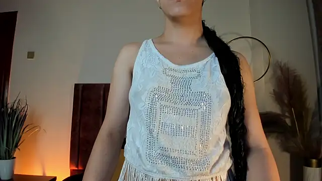 Snapshot of CelesteQueeen chatting on May 7, 2026, 12:10 pm CelesteQueeen online show from May 7, 2026, 12:10 pm