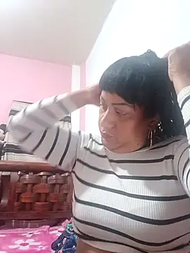 SabrinaColin online show from April 3, 2026, 3:04 am