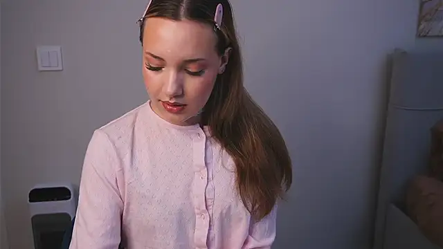 Snapshot of sialemy chatting on February 6, 2026, 3:22 am sialemy online show from February 6, 2026, 3:22 am