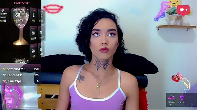 Darianna Atehortua online show from February 26, 2026, 2:49 pm