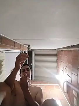 Snapshot of rejypool chatting on February 5, 2026, 6:18 am rejypool online show from February 5, 2026, 6:18 am