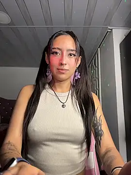 Snapshot of kuromi_x chatting on February 4, 2026, 2:28 am kuromi x online show from February 4, 2026, 2:28 am