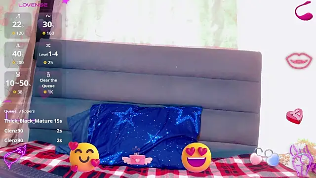 Snapshot of Karol_Vanessa__ chatting on February 15, 2026, 3:36 am Karol Vanessa online show from February 15, 2026, 3:36 am