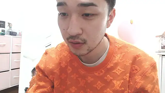 Torotoro toro online show from February 1, 2026, 12:37 pm