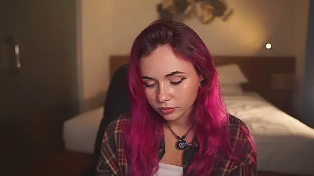 Snapshot of Sarah_Pink chatting on February 22, 2026, 1:09 pm Sarah Pink online show from February 22, 2026, 1:09 pm