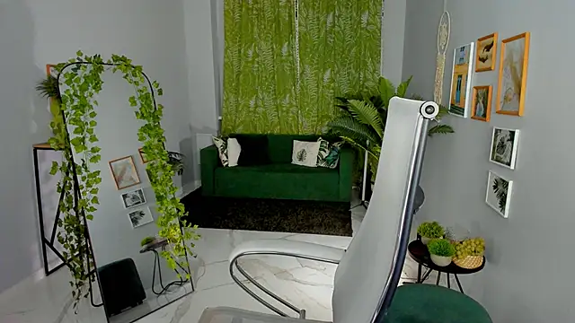 Snapshot of MaoqiBeverly chatting on May 7, 2026, 8:20 am MaoqiBeverly online show from May 7, 2026, 8:20 am