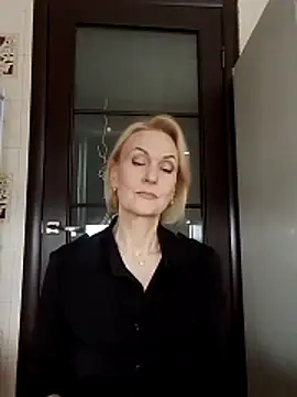 MichelleSolis online show from March 25, 2026, 1:50 pm