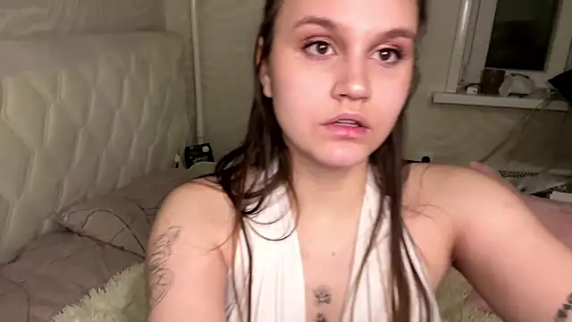 Snapshot of Barbie_Charm_ chatting on February 4, 2026, 4:07 am Barbie Charm online show from February 4, 2026, 4:07 am