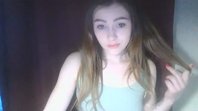 Snapshot of KendyOwersx chatting on February 16, 2026, 3:08 pm KendyOwersx online show from February 16, 2026, 3:08 pm