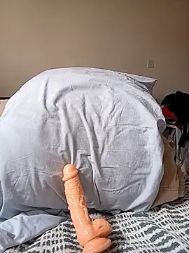 AFRICANQUEEN25 online show from March 30, 2026, 6:47 am