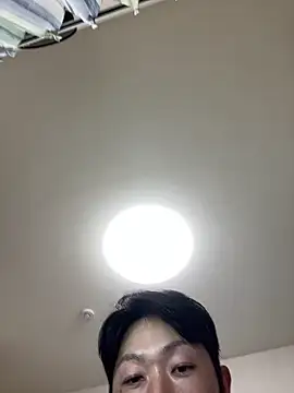 Snapshot of K0U-123 chatting on March 19, 2026, 3:16 pm K0U-123 online show from March 19, 2026, 3:16 pm