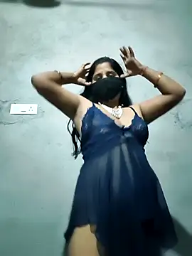 Sexy khushi19 online show from March 12, 2026, 4:18 am