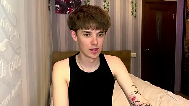 Snapshot of Sweet_Dude chatting on March 31, 2026, 7:14 pm Sweet Dude online show from March 31, 2026, 7:14 pm