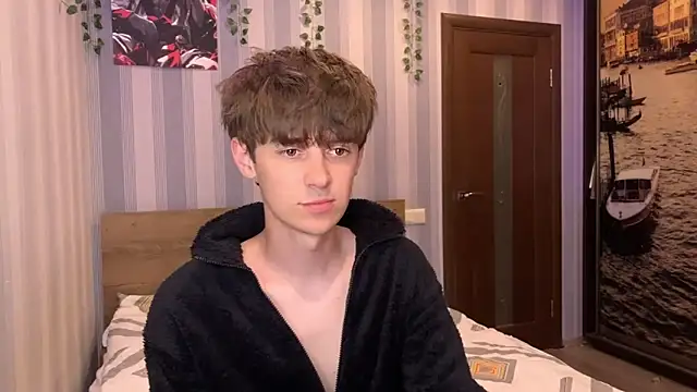 Snapshot of Sweet_Dude chatting on May 14, 2026, 5:42 pm Sweet Dude online show from May 14, 2026, 5:42 pm