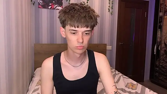 Snapshot of Sweet_Dude chatting on May 25, 2026, 6:58 pm Sweet Dude online show from May 25, 2026, 6:58 pm