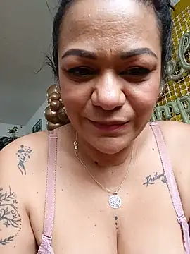 Dafne 77 online show from June 5, 2026, 2:23 pm