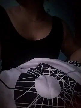 Snapshot of Yummyamasha chatting on February 2, 2026, 1:59 am Yummyamasha online show from February 2, 2026, 1:59 am