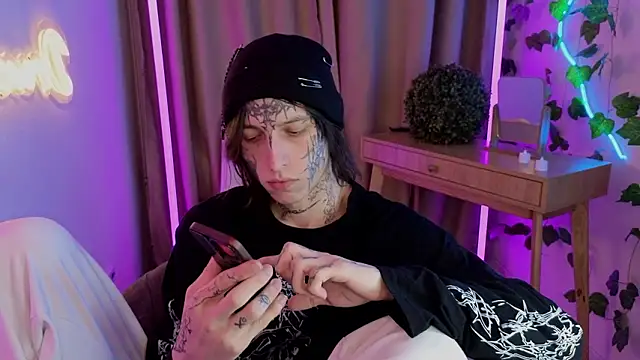 Snapshot of swagamee chatting on February 4, 2026, 10:15 pm swagamee online show from February 4, 2026, 10:15 pm